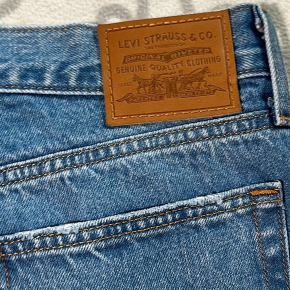 Levi’s Wedgie Jeans - Picture 5 of 7